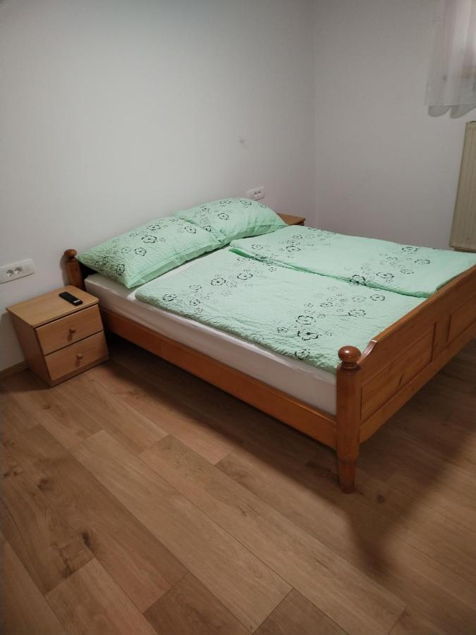 贾伦公寓旅馆 波希基斯卡贝拉 外观 照片